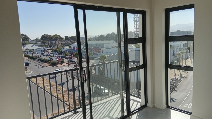 2 Bedroom Property for Sale in Flamingo Vlei Western Cape